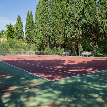 Maison Avec Piscine, Tennis, Sauna Дом отдыха Marsillargues