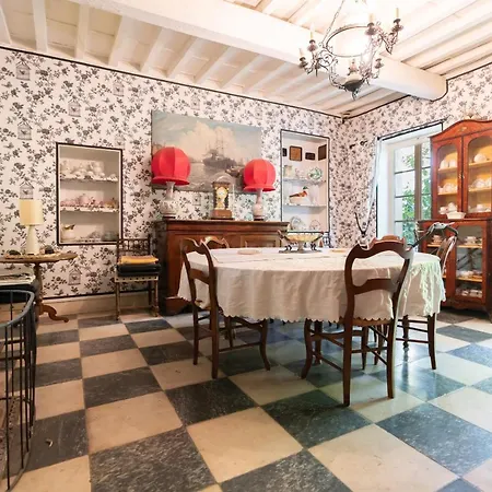 Maison Avec Piscine, Tennis, Sauna Дом отдыха Marsillargues